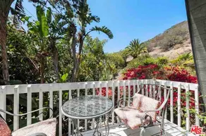Malibu Mountain Cottage near the Beach! - Image 5