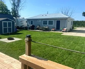 Waterfront Cottage w/ boat dock - Image 3