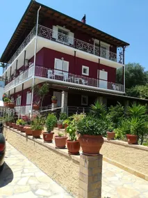 Nicolas Beach House - Image 3