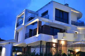 Luxury House on Buzhaka - Image 3