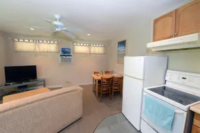 Waimanalo Beach Cottage 5 - Image 4