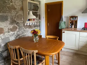 Cosy old cottage, close to Huntly train station - Image 5