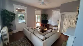 [Newly Renovated] 1st floor, 1-Bedroom Apartment w/ Marcum Park View - Image 3