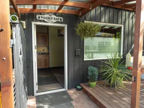 Modern Spacious Studio in Heart of Whiteaker! - Image 2