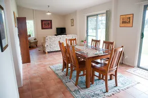 Avocado Chalet - Image 4