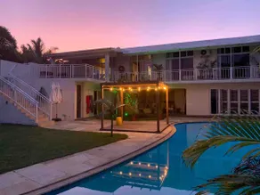 Baron Beach House, Pool, Jacuzzi, Beach 16 pax - Image 2