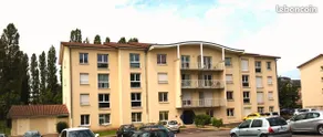 University Hospital and faculties within walking distance/secure parking/Wi-Fi - Image 4