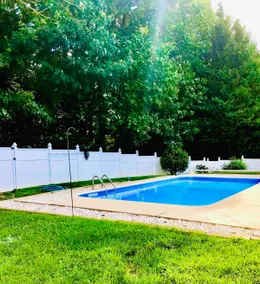 Mountain Retreat: Pool, Hot Tub & Spacious, Family-Friendly Comfort - Image 3