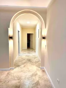 Renovated 5 room luxury standard apartment on 350 sqm - Image 5