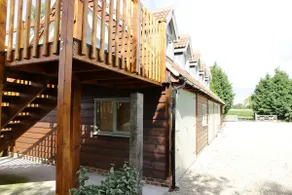 Thonock lane lodge - Image 5