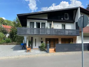 Sunside Apartment, air-conditioned - Work & Travel - Image 2