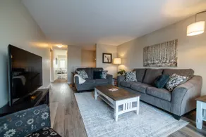 Stay and Play Westside 4 Bedroom Home - Image 2