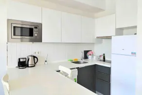Residence flat with pool V - Image 3