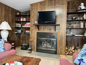 Ridge House at Otis Ridge Ski Area - Image 2