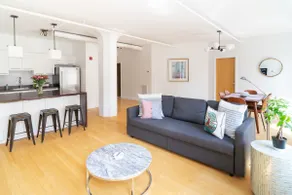King Bed Loft in the Heart of Downtown Boston - Image 3