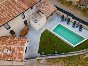 Villa No.8 - Image 4