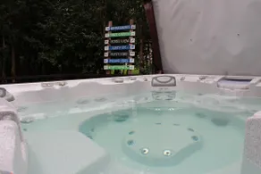 Secluded Mountain Escape★Extra Large Hot Tub★ - Image 2