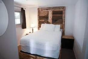 Two Bedroom Cabin - Image 2