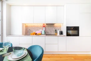 CSA18 Luxury Design Apartment - Image 3