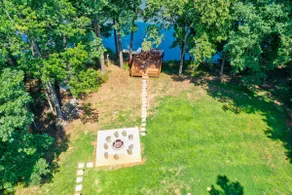 PICTURE Perfect Lake-Front Getaway - Image 4
