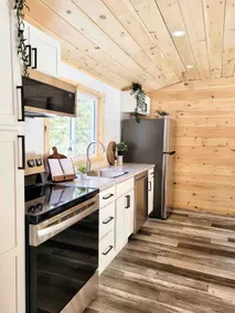 Chalet Bouleau Vacation Home - Image 5