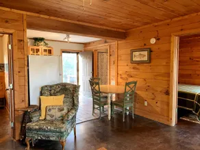 Canoe Cabin 8 - Rocky Point Cabins - Image 2