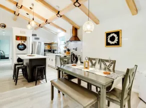 Cozy Cottage-Noon check out - Image 3