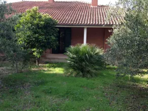Countryside villa overlooking the vineyard - Image 2