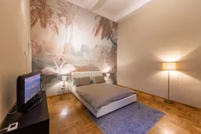 Flamingo Florence Suite - Image 5