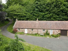 Stunning Country Cottage - Image 4