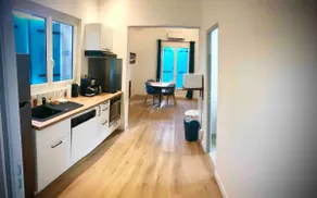 Quiet apartment + terrace - Image 5