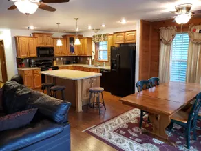 The Cabin at Sodus Point, 5 Bedrooms - Image 4