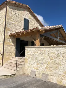 Charming house in the heart of the Gers countryside - Image 4
