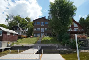 Modern Lakehouse, Waterfront@Janetville - Image 2