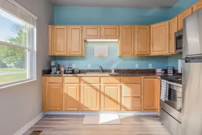 Quiet duplex | 3 min I-380 | garage + fast WiFi - Image 4