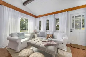Chic cottage 100ft from Spring Lake, private dock - Image 5