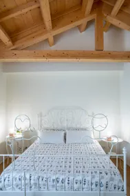 Podere Castagnè - CORAL TREE APARTMENT - Image 3