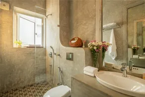 ElTesoro| Elegant 2BHK|AC| Pool |15m Thalassa - Image 5