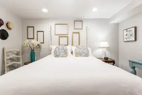 BERNARD CHATEAU – LOGAN SQUARE - Image 5