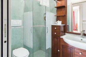 See Sunsets and Historic Landmarks from a Central Apartment - Image 5