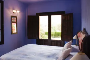 Spanish Arabesque - Image 5