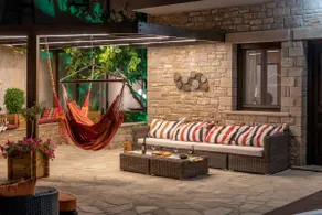 Paradisos 14 bedroom luxury garden villa estate next to beach - Image 5