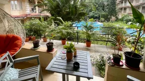 SunSaaraHomes Poolfront Luxury 1BHK Parking WIFI - Image 4