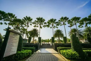 Luxury Seaside Pool Villa Duplex - Image 3