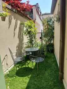 Casa Flora with garden, for fair and center - Image 3