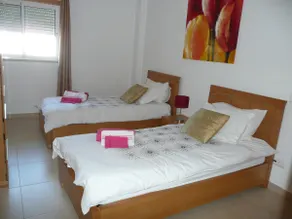 100 m², sea view, beach 200 m away, parking, book 2027 - Image 4