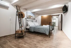 Beautiful and Renovated apartment in the Old Town - Image 2