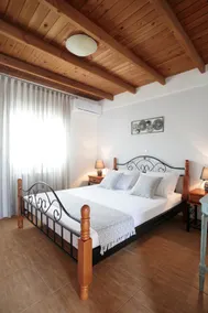 Castle view, apartment - Image 5