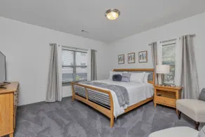 NEWCondo2BR / 2BA, pool - Image 4