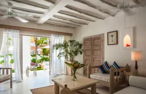 Luxury 2 Bedroom Beach Apartment in Medina Palms - Image 3